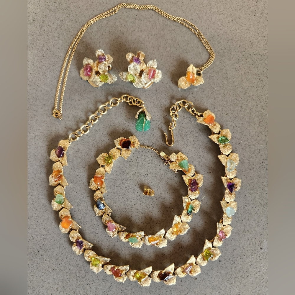 Vintage late 1950's Swoboda Jewelry Set: 2 Necklaces, Bracelet, Earrings